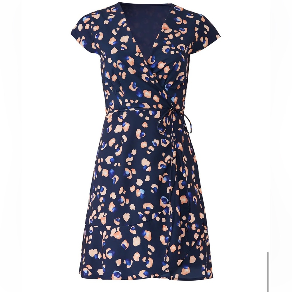 EUC- Hutch Clara Leopard Dress‎